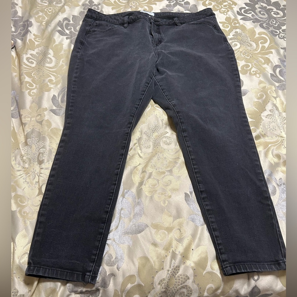 Lane Bryant Black Skinny Jeans 🖤